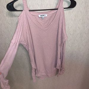XS pink cold shoulder long sleeved shirt